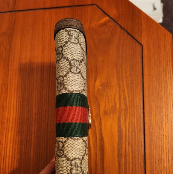 Authentic Gucci Wallet - Picture 11 of 13